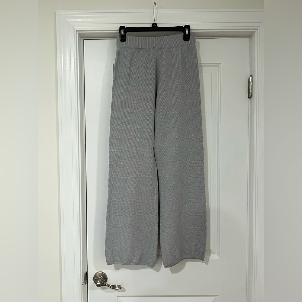 Gray Knit Set - Picture 5 of 6
